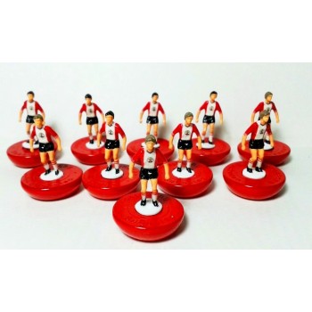 Subbuteo Andrew Table Soccer Southampton 1980-81 on Classic Hasbro Bases